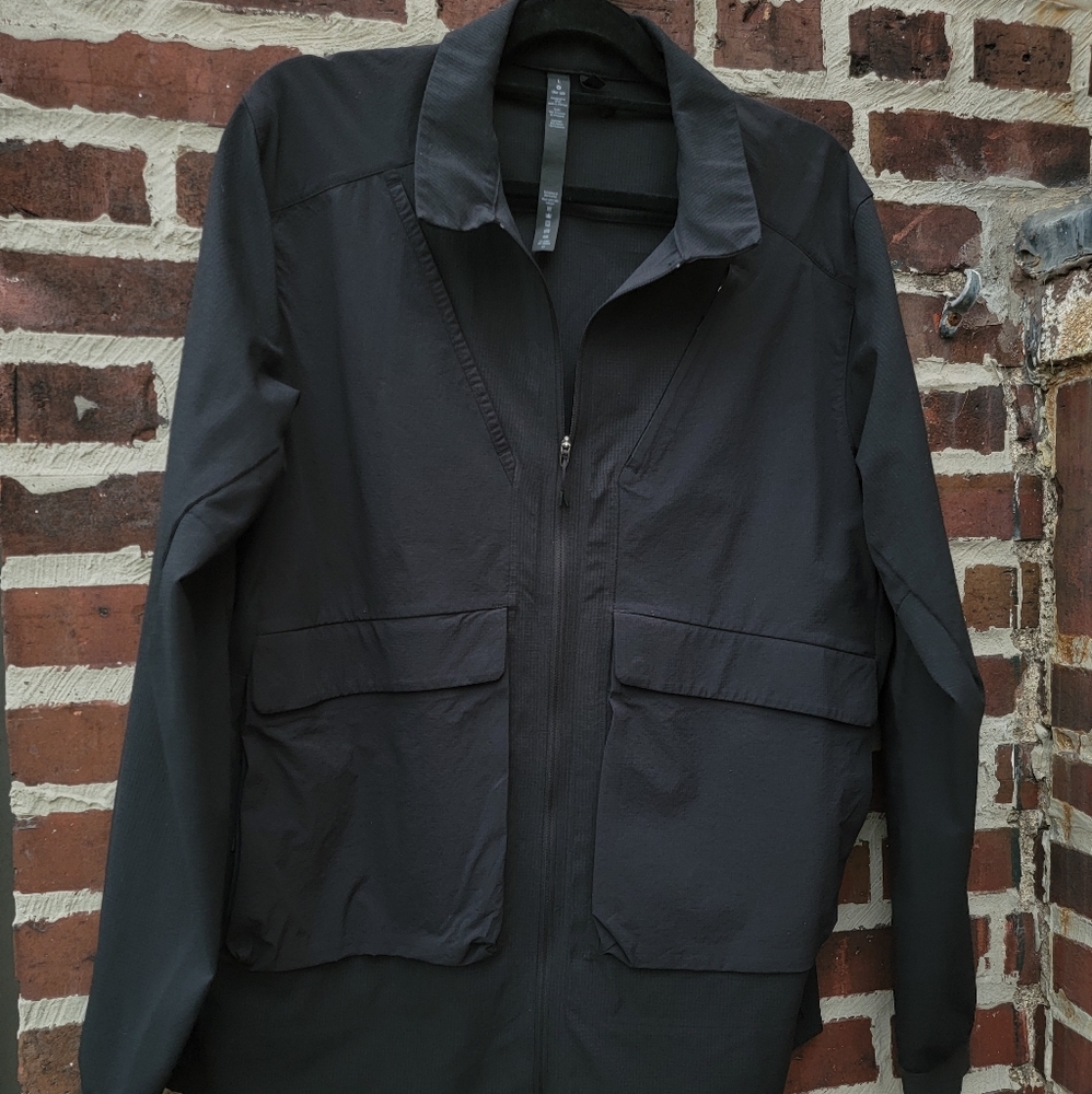 Lululemon Lab Diffract Cargo Jacket - Picture 3 of 11
